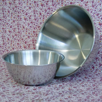 Practical Stainless Steel Mixing Bowl